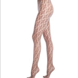 fendi logo pantyhose